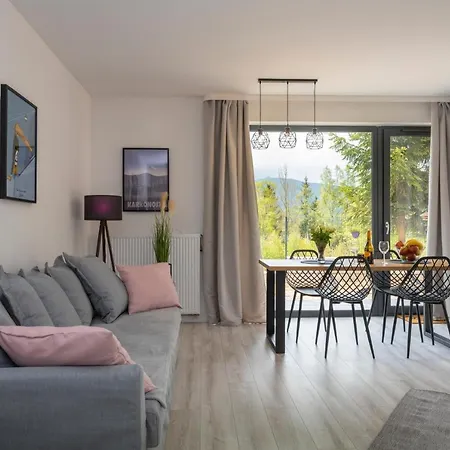 Apartment Rentplanet - Schroniskowa