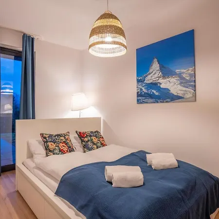 Apartment Rentplanet - Schroniskowa *