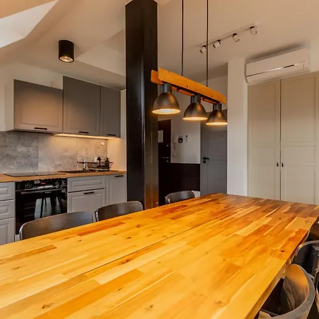 Rentplanet - Schroniskowa *