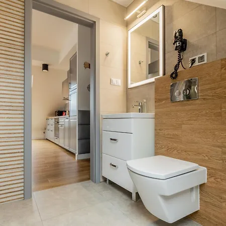 Rentplanet - Schroniskowa *