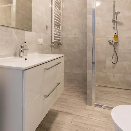 Rentplanet - Schroniskowa * Шклярска-Поремба