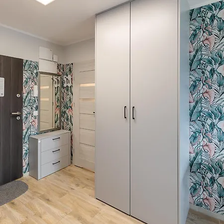Rentplanet - Schroniskowa Apartment